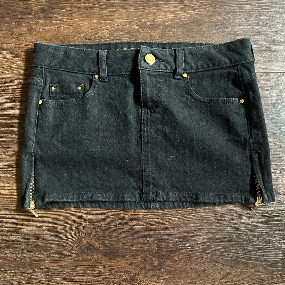 Guess Mini Skirt
